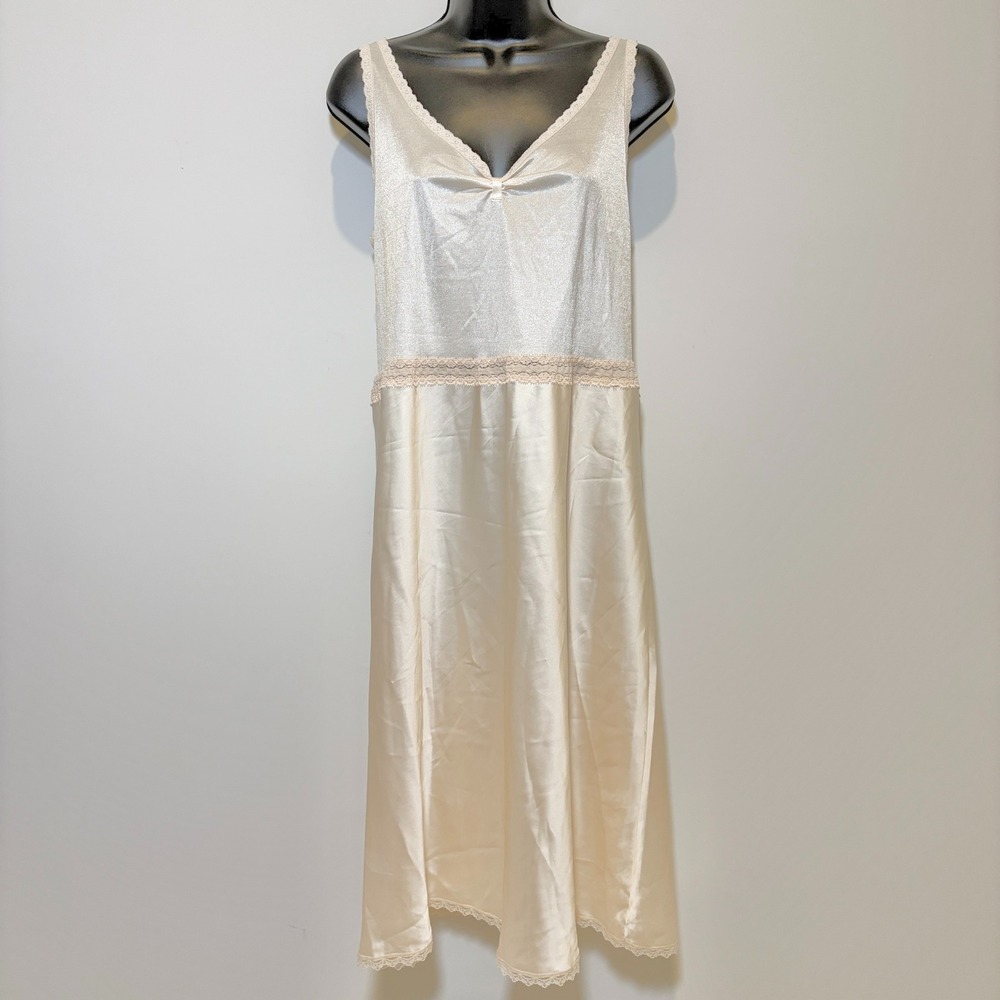 Maidenform Vintage Full Slip Lace Trim Champagne Beige Size 42/95
